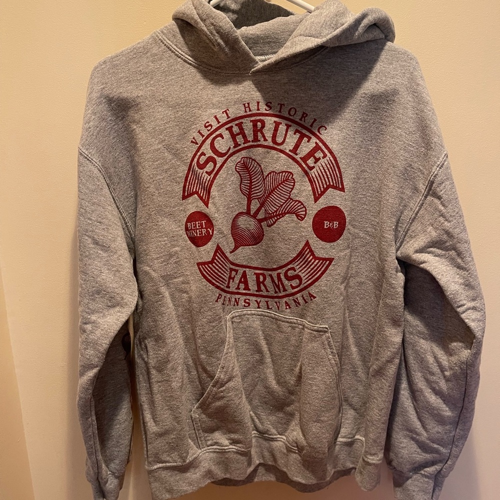 Schrute Farms hoodie 🤍